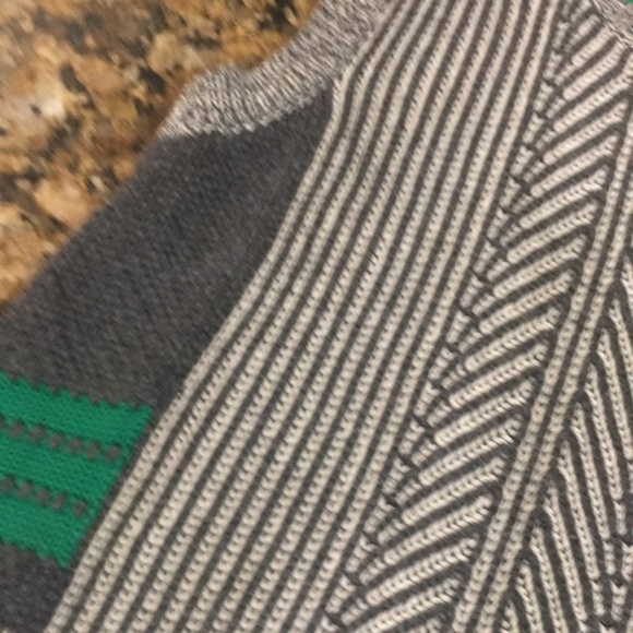 CABI SWEATER 💕SALE - Picture 6 of 8